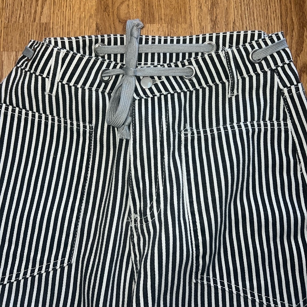 Barrel Jeans - Picture 3 of 4